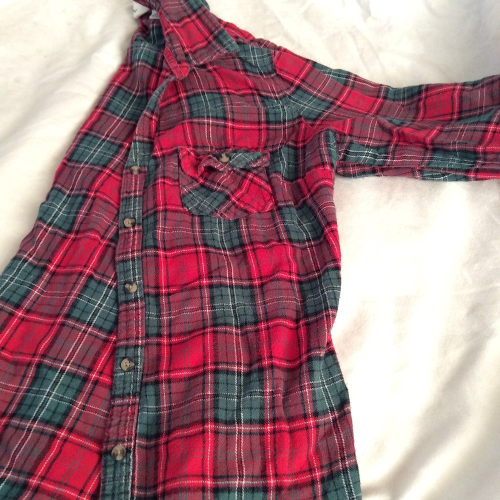 Great Northwest | red flannel button up shirt - Picture 2 of 7